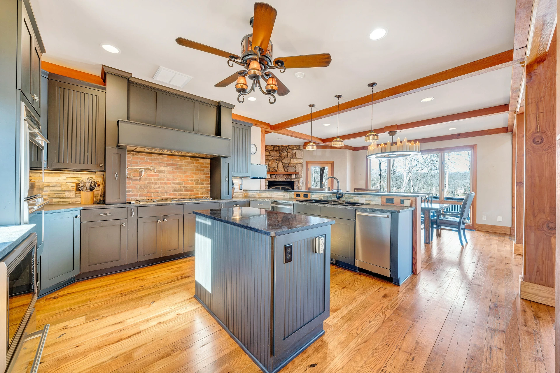 104 Arbor LN - Photo 31