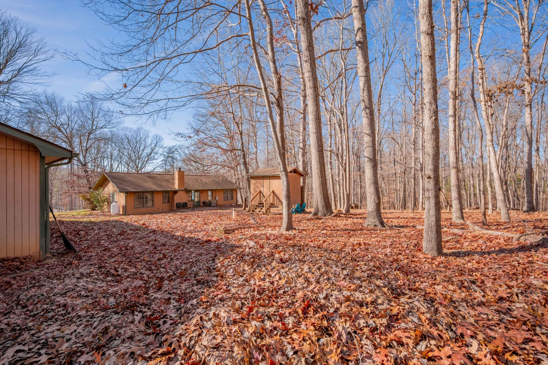 604 Surrey DR - Photo 56