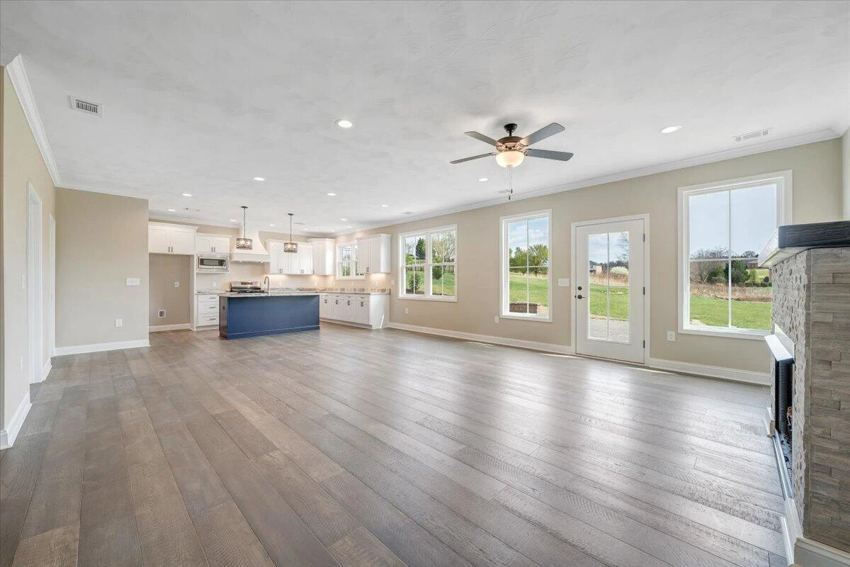 28 Scarlet DR - Photo 11