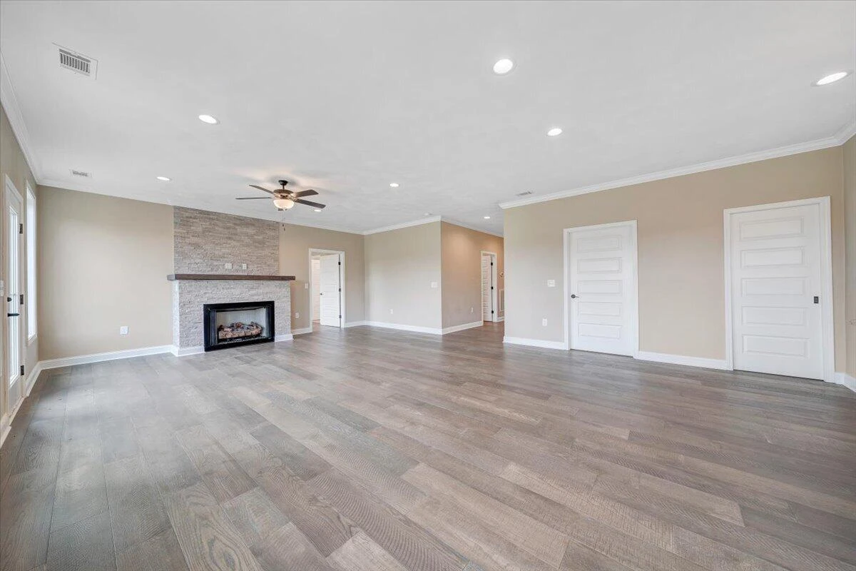 28 Scarlet DR - Photo 13