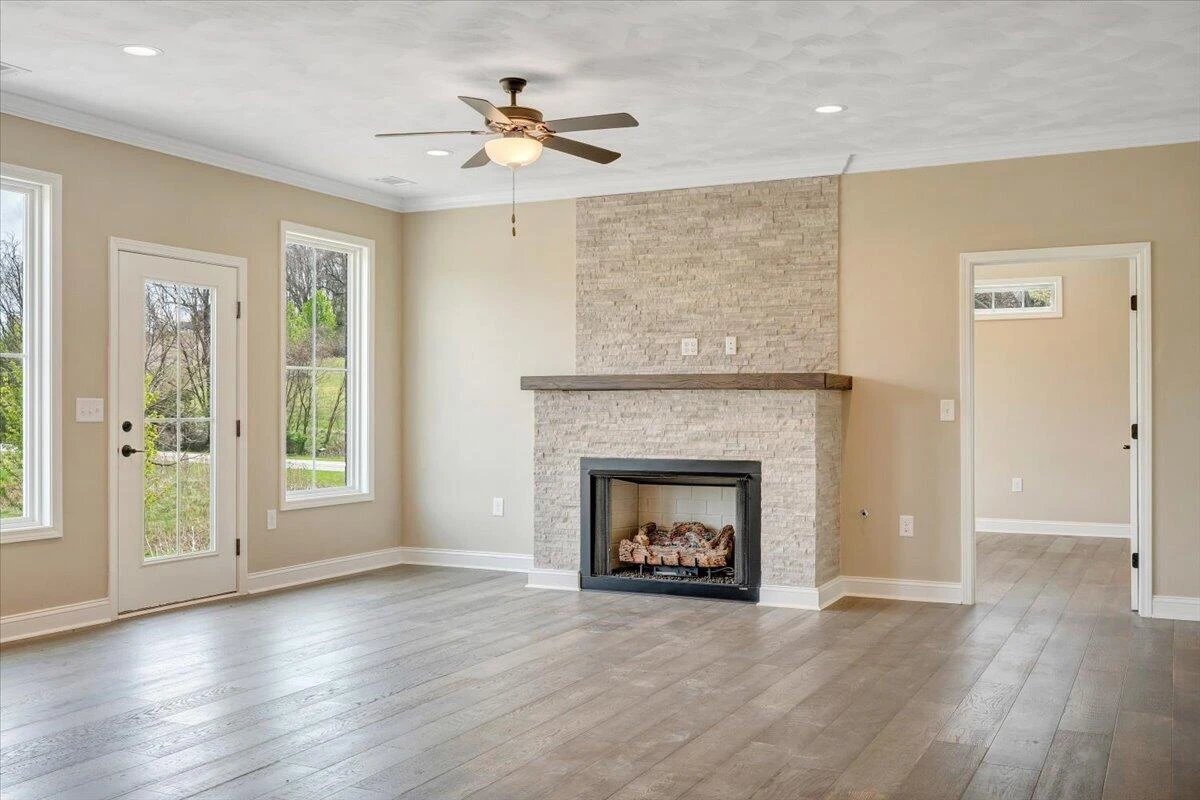 28 Scarlet DR - Photo 16