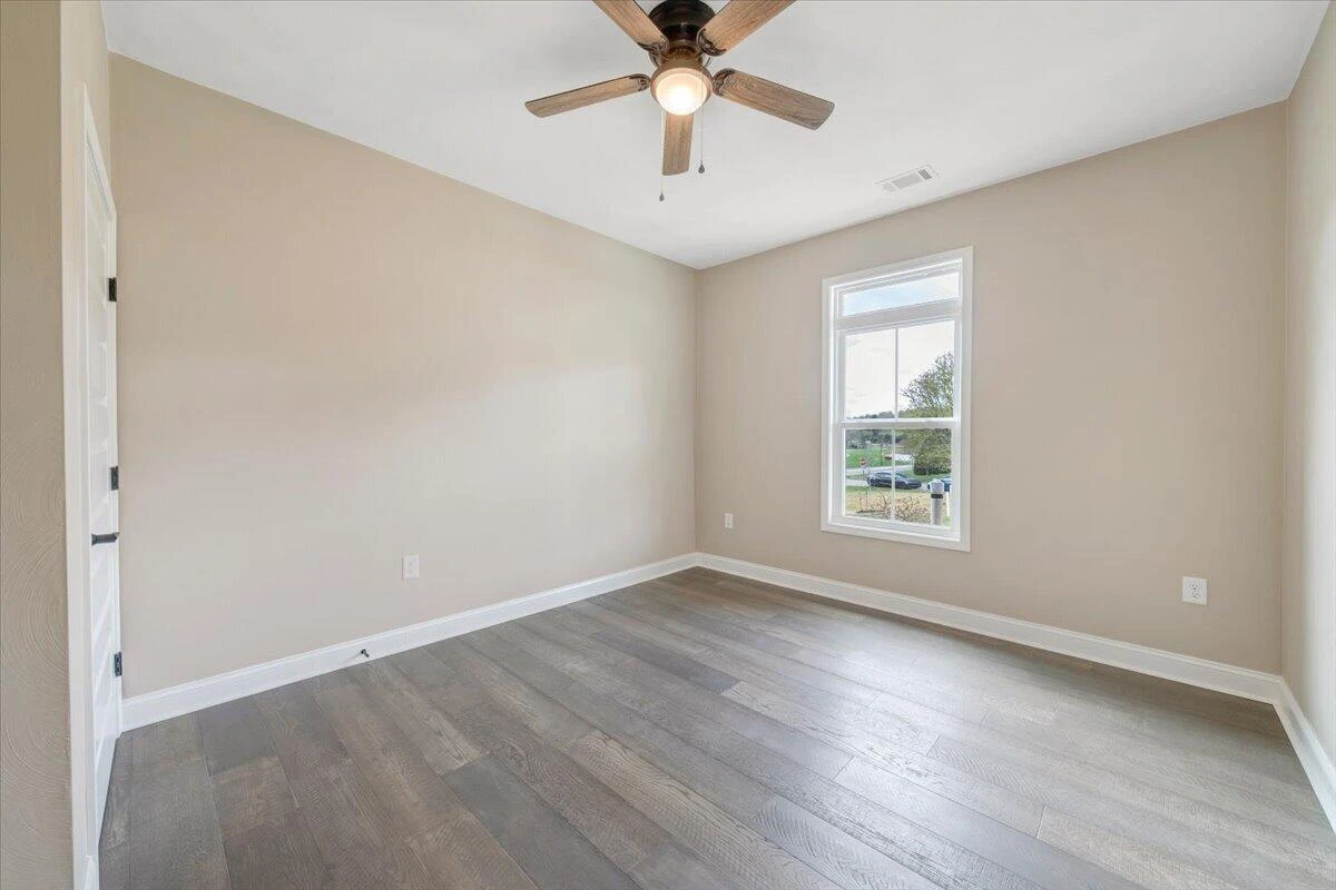 28 Scarlet DR - Photo 58