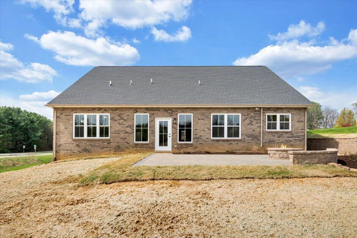 28 Scarlet DR - Photo 75