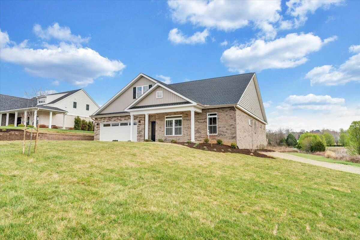 28 Scarlet DR - Photo 86