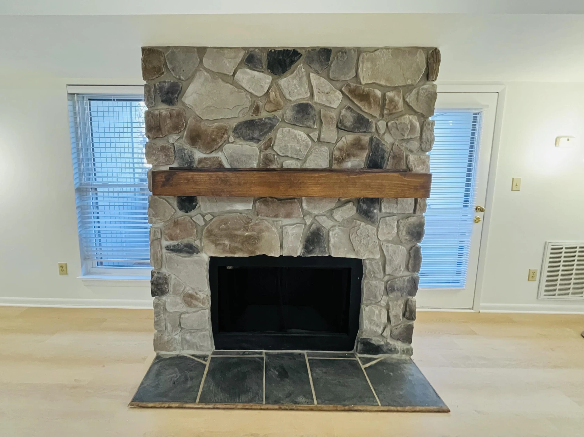 3560 Timberline Trail - Photo 4