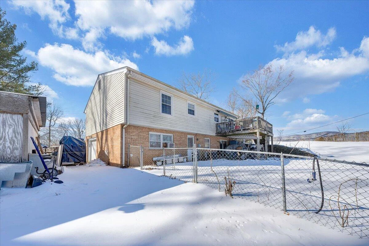 135 Silverbirch DR - Photo 37