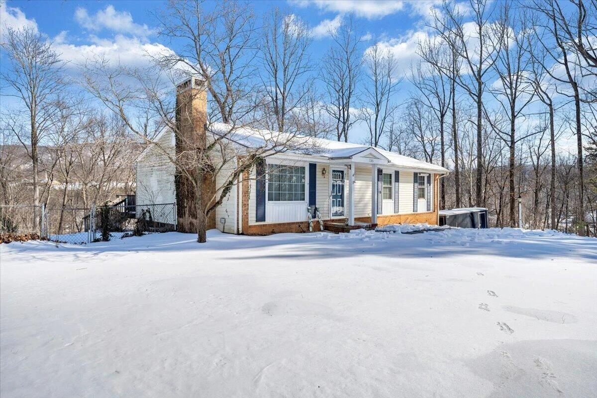 135 Silverbirch DR - Photo 46