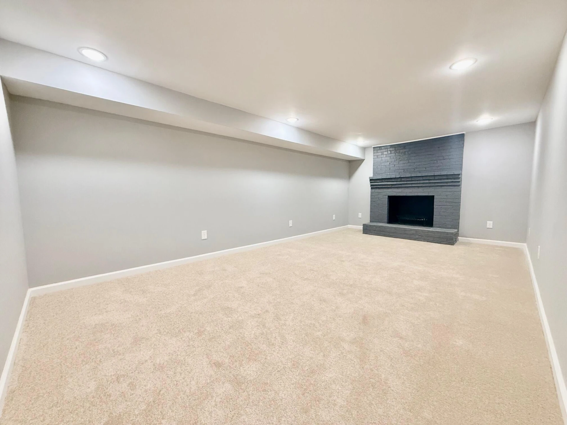 5952 Sierra DR - Photo 11
