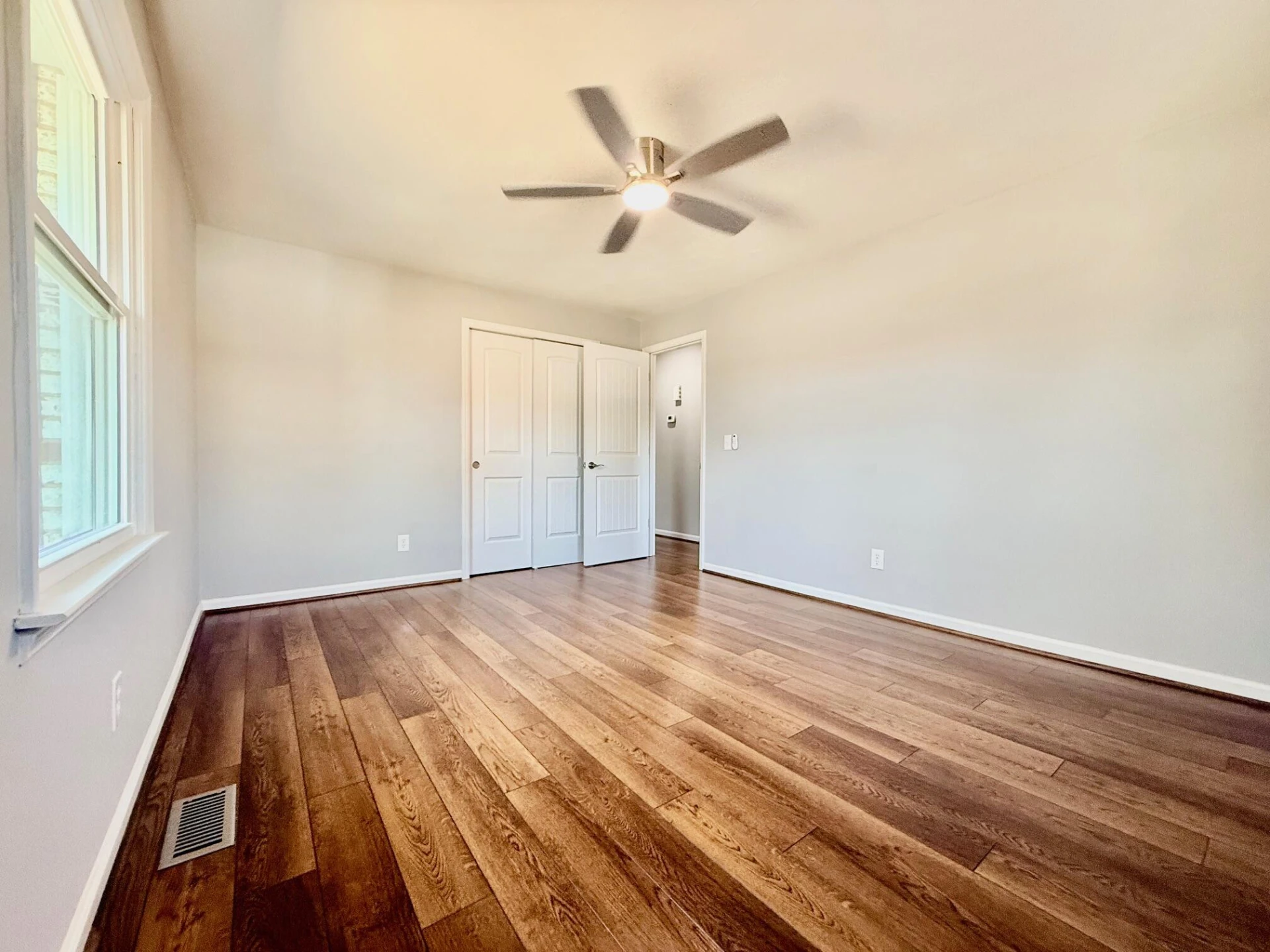 5952 Sierra DR - Photo 7