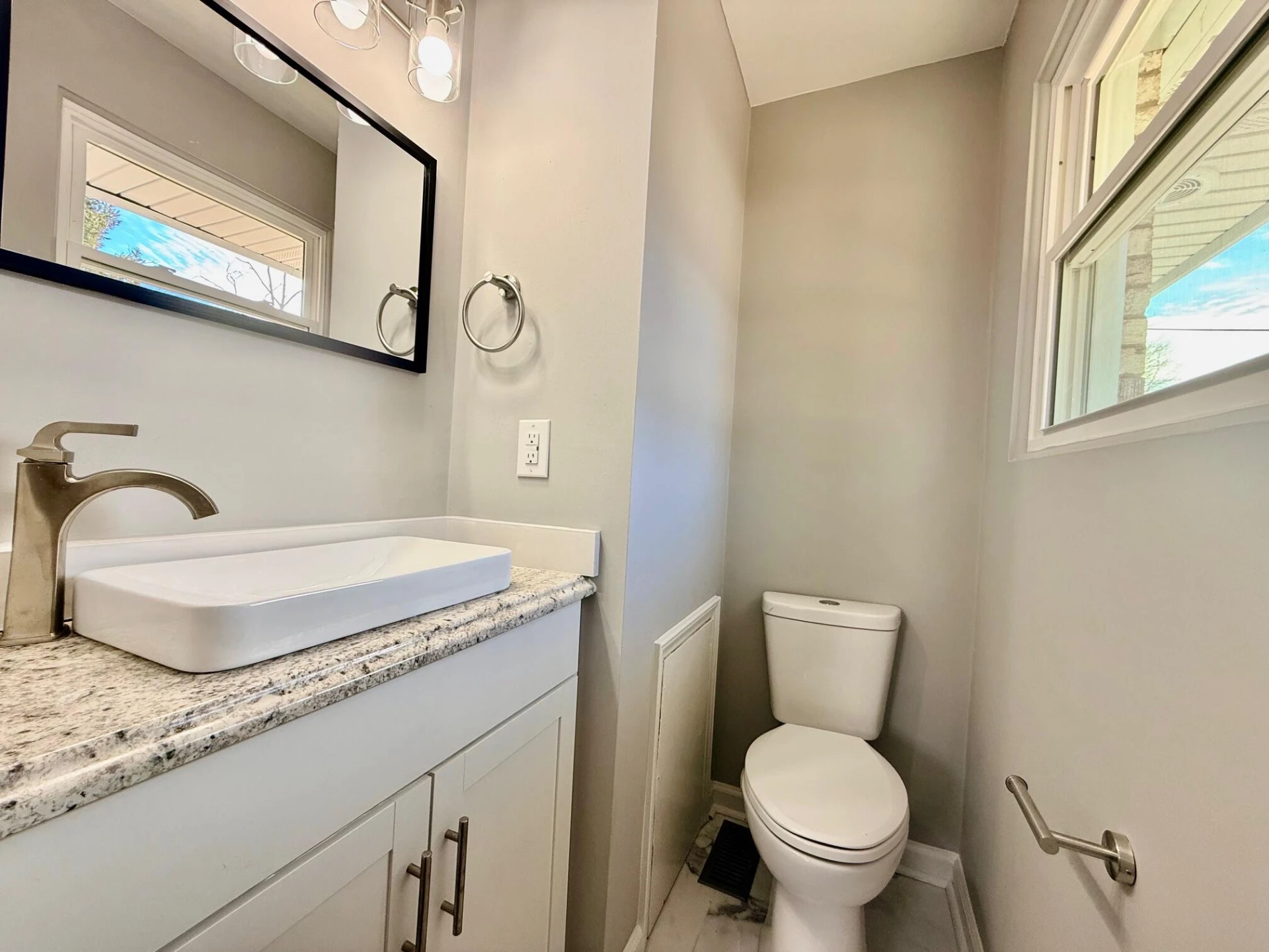 5952 Sierra DR - Photo 9