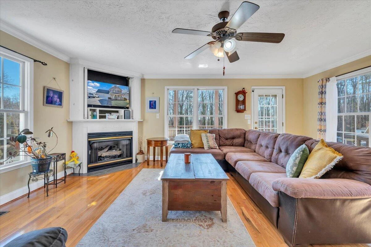 5873 Buckland Mill RD - Photo 10