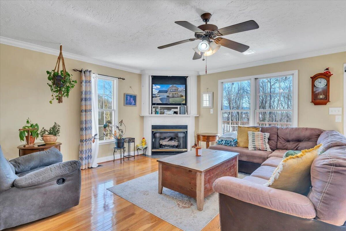 5873 Buckland Mill RD - Photo 11