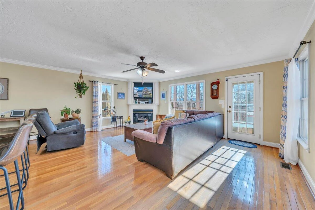 5873 Buckland Mill RD - Photo 15