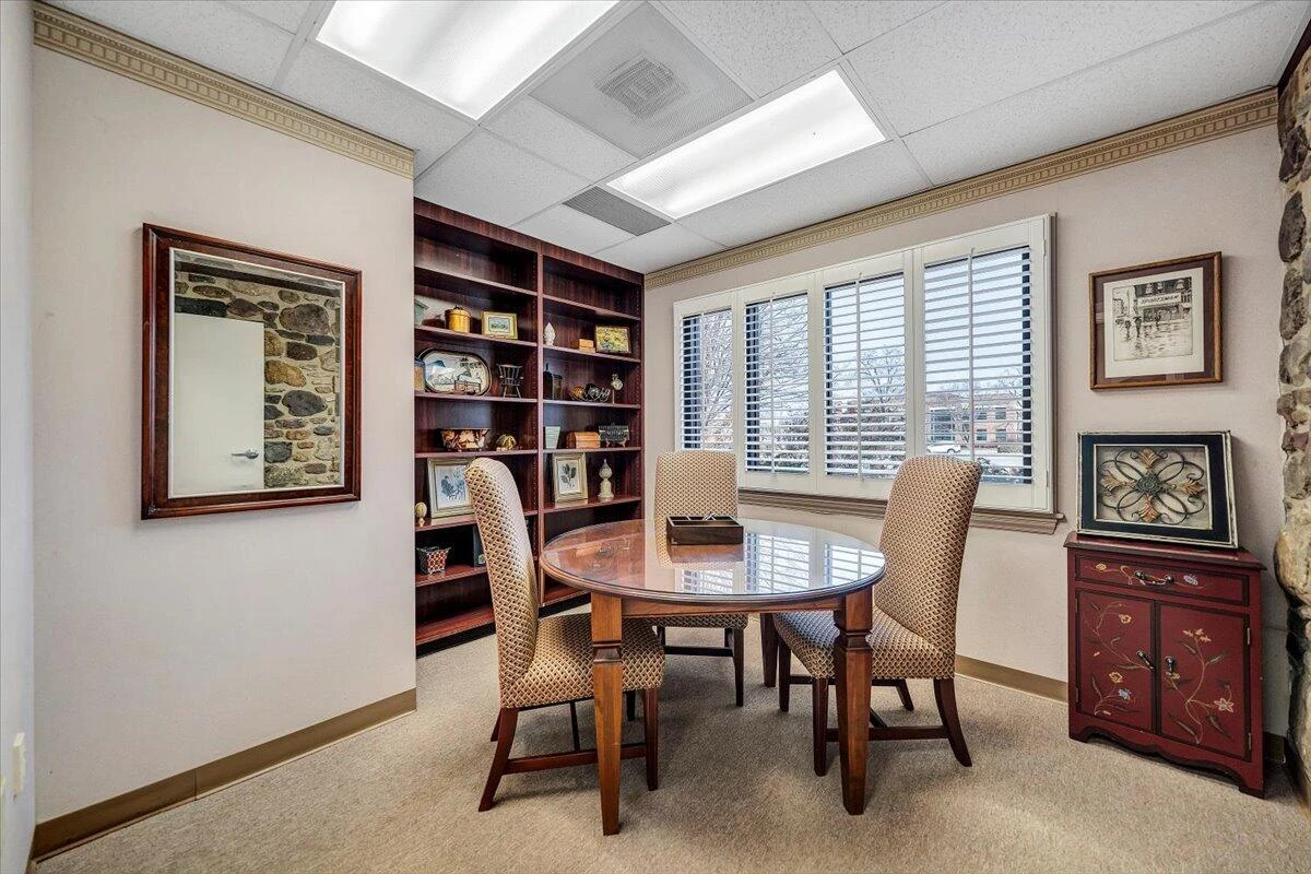 2118 Rosalind AVE SW - Photo 8