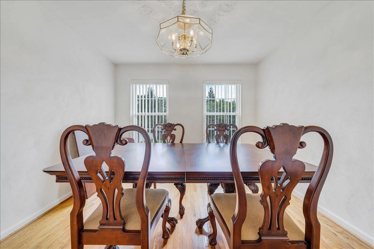4633 Nevis DR - Photo 12