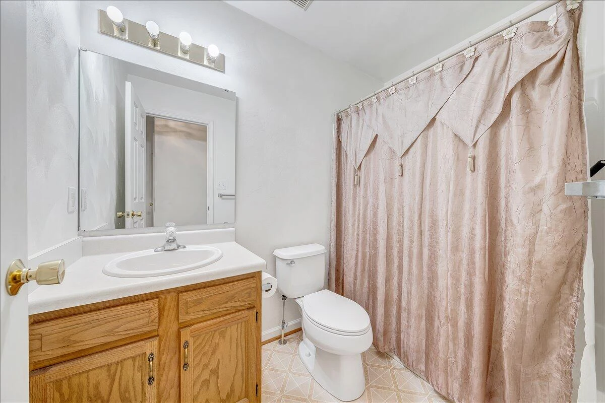 4633 Nevis DR - Photo 14