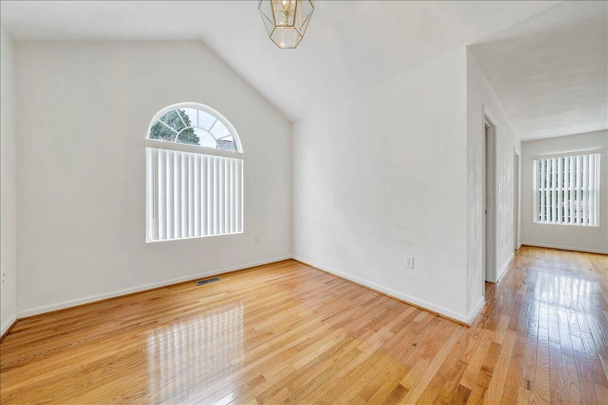 4633 Nevis DR - Photo 15