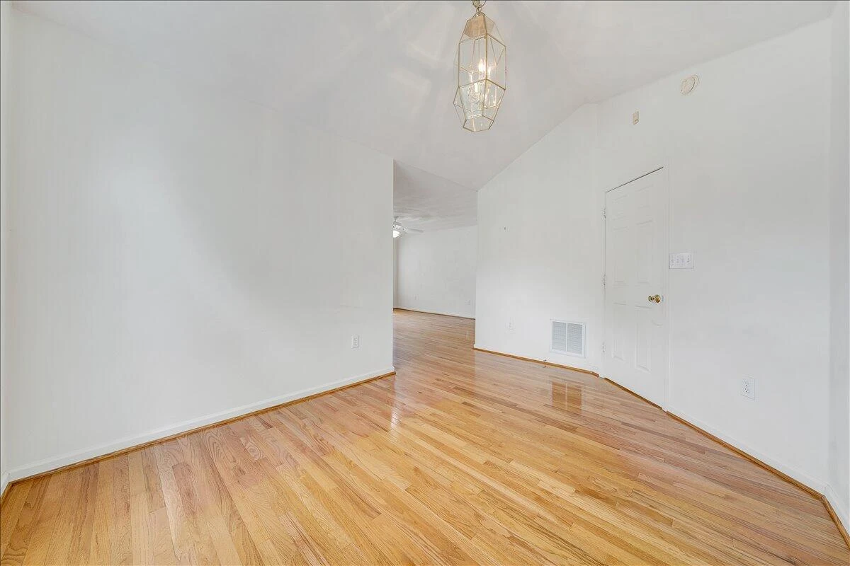 4633 Nevis DR - Photo 16