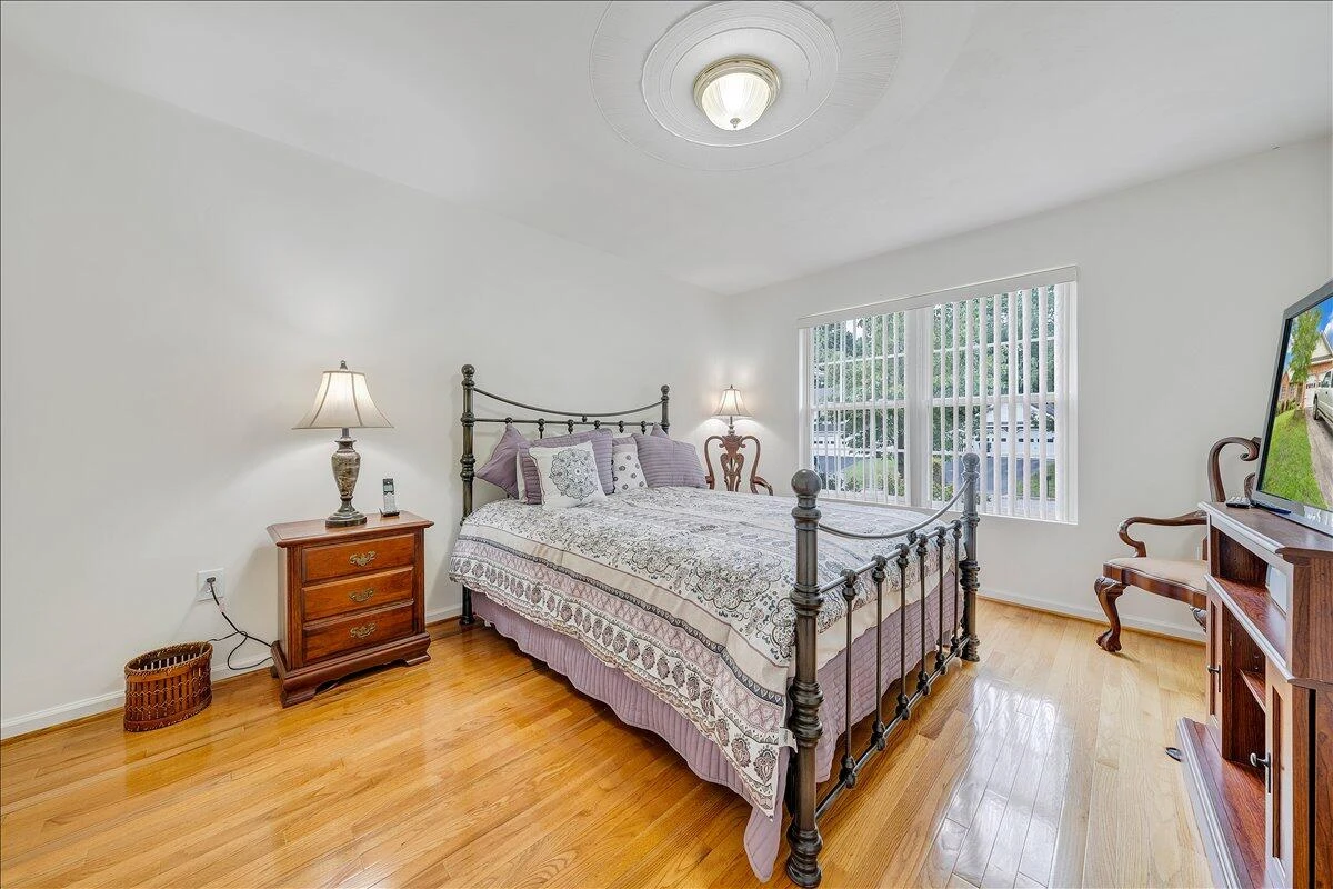 4633 Nevis DR - Photo 21