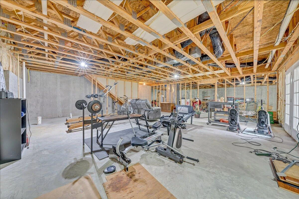 4633 Nevis DR - Photo 26