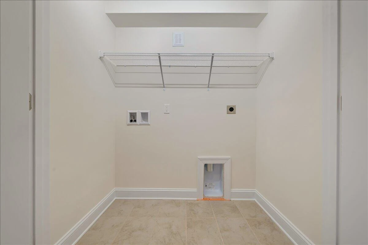 2813 Russlen DR - Photo 31