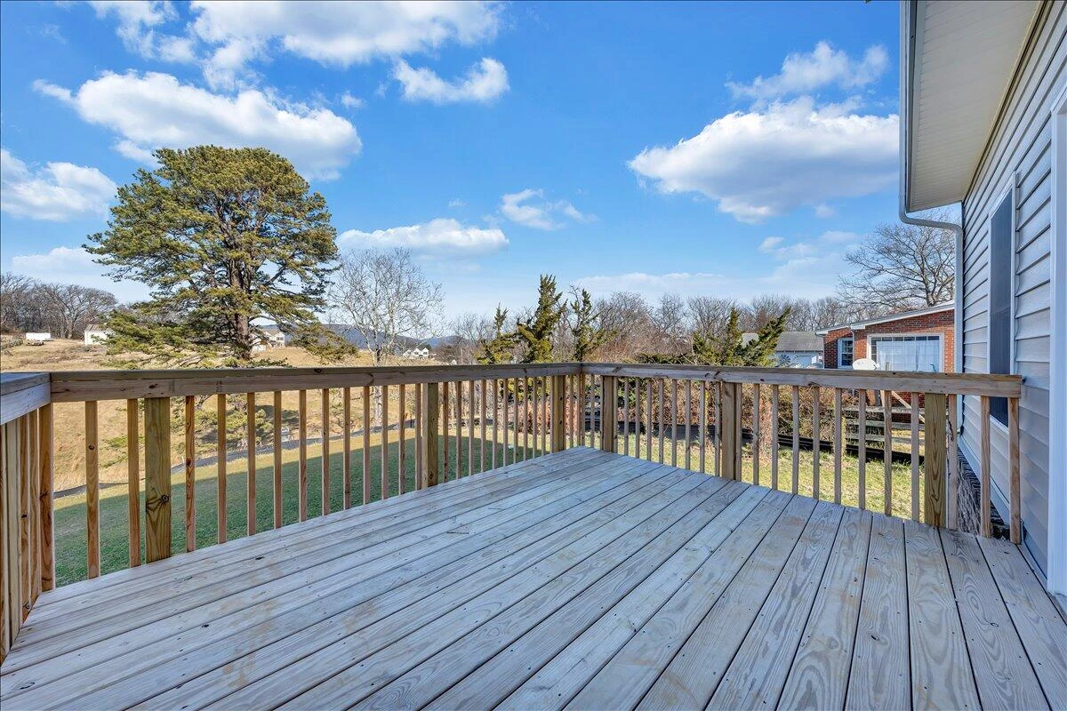 2813 Russlen DR - Photo 33