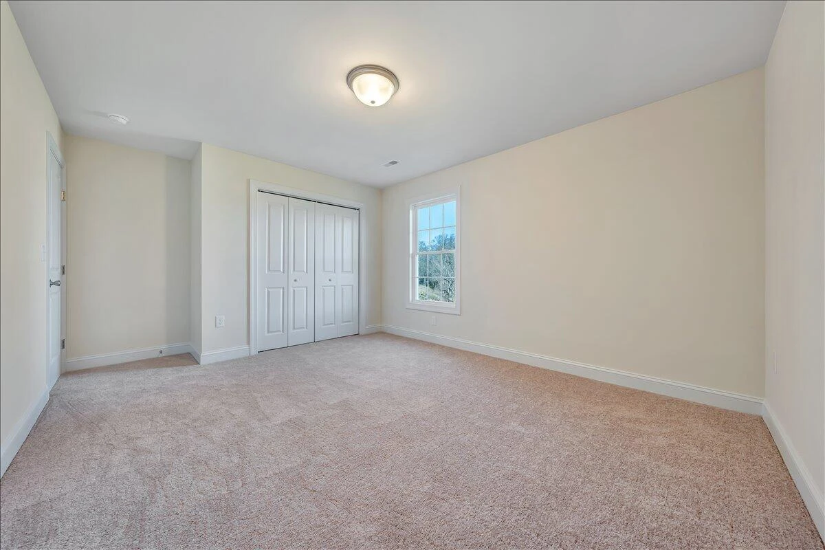 2825 Russlen DR - Photo 24