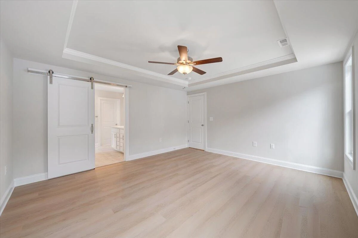 2821 Russlen DR - Photo 21
