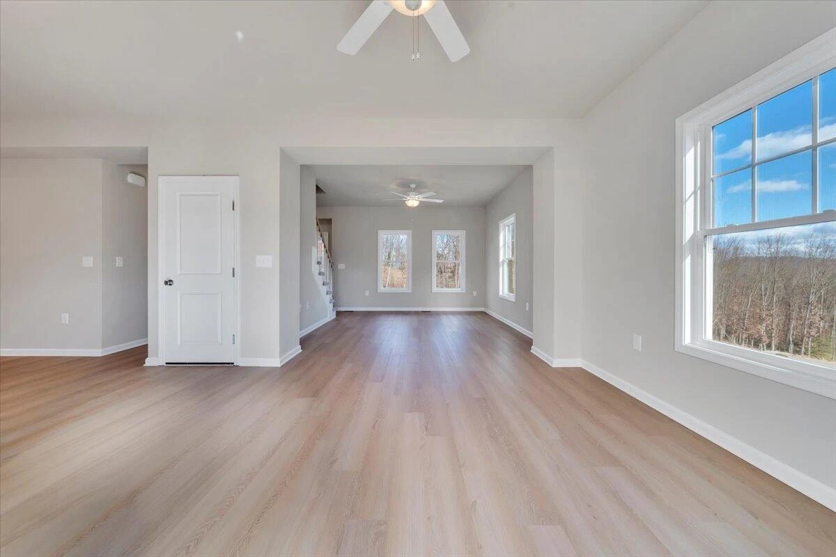 3724 Crescent Ridge DR SW - Photo 9