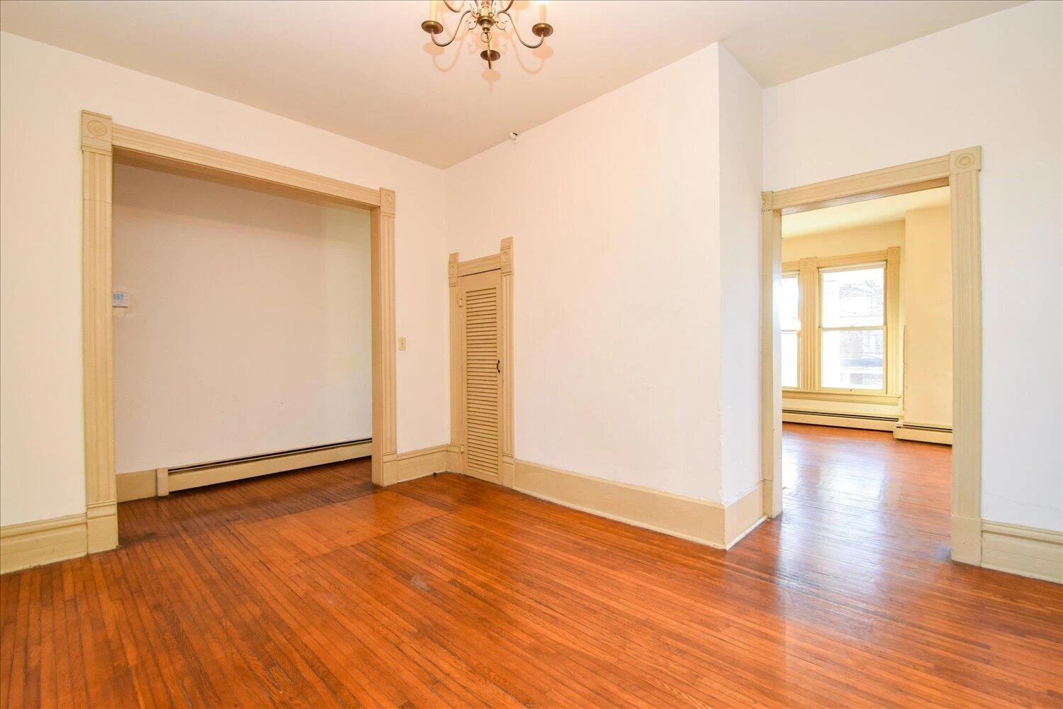 409 Allison AVE SW - Photo 8