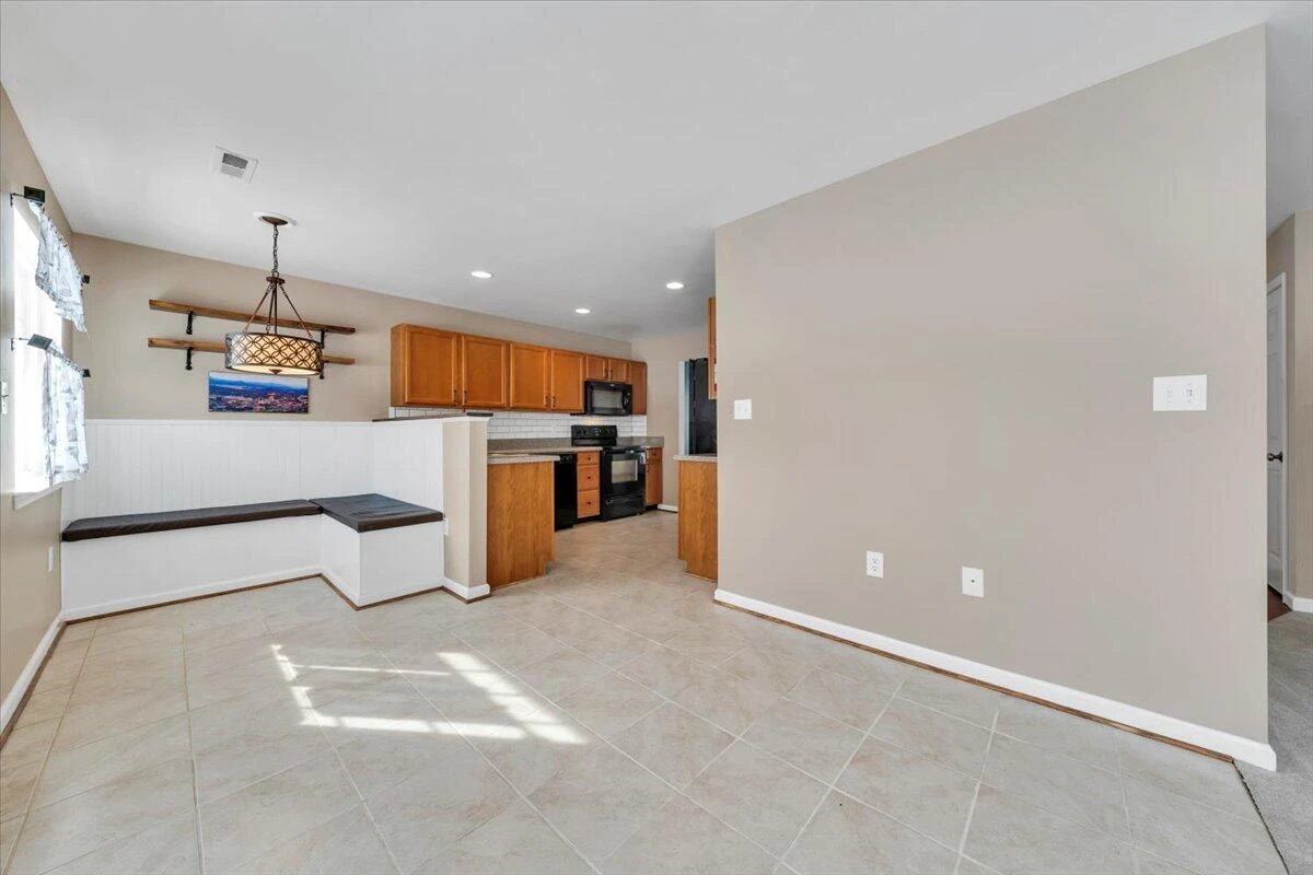 4323 Faircrest LN - Photo 12