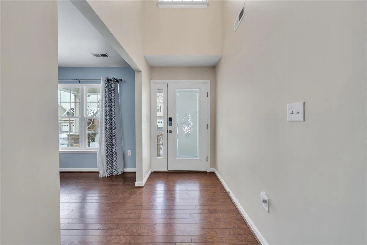 4323 Faircrest LN - Photo 2