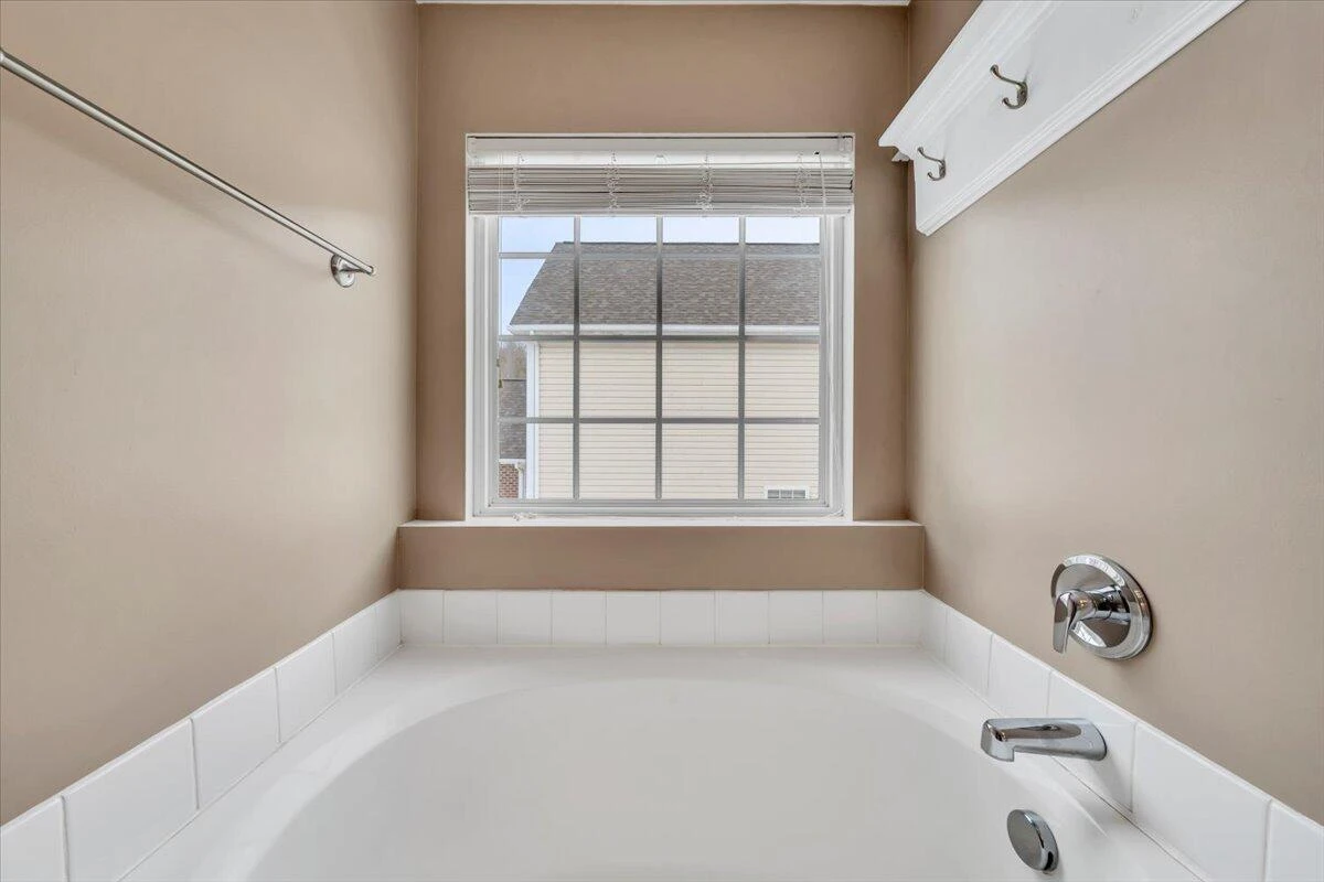 4323 Faircrest LN - Photo 23
