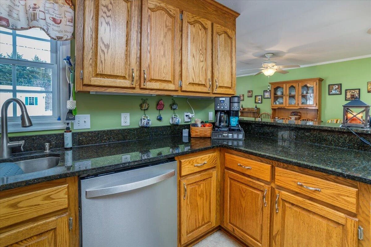 77 Rosebud LN - Photo 14
