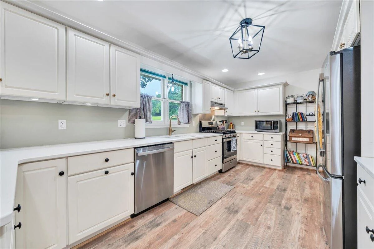 1037 Whitetail DR - Photo 16