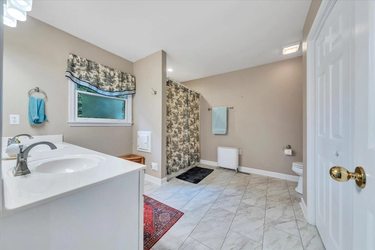 1037 Whitetail DR - Photo 24
