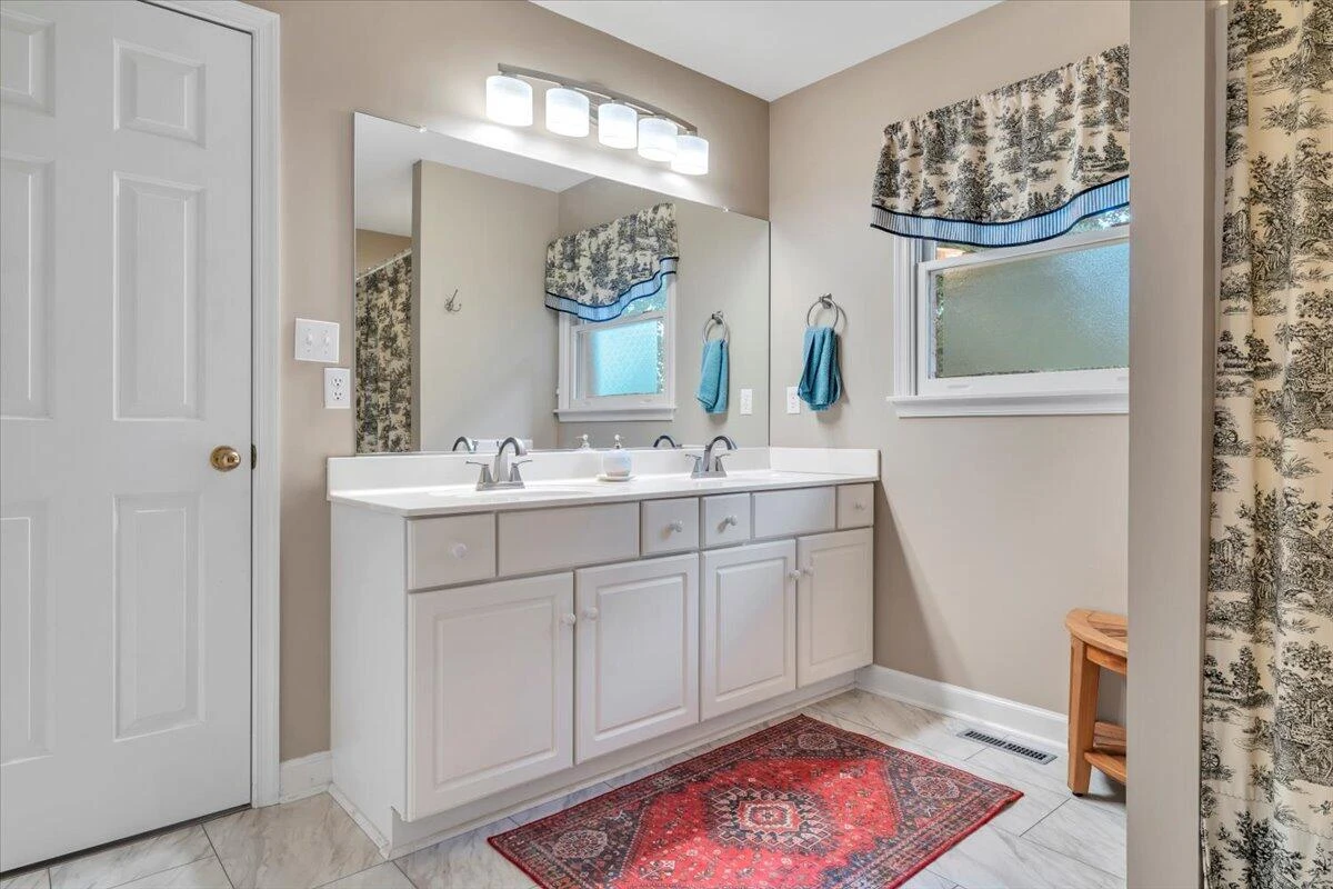 1037 Whitetail DR - Photo 25