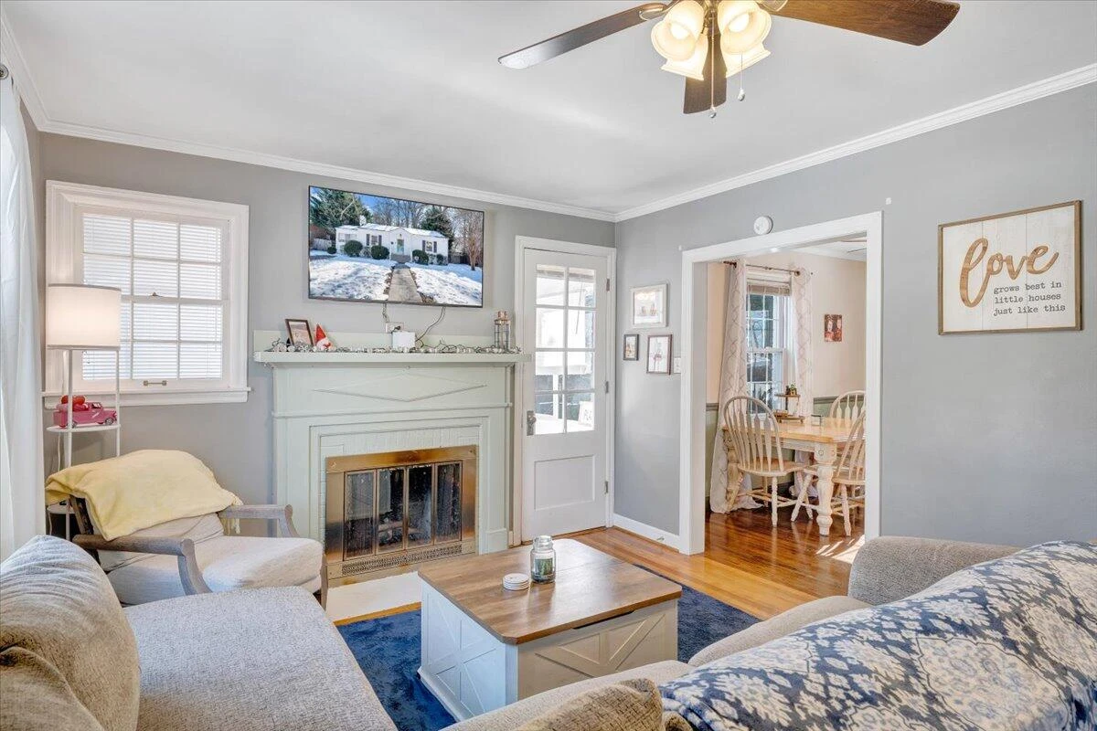 1868 Carlton RD SW - Photo 6