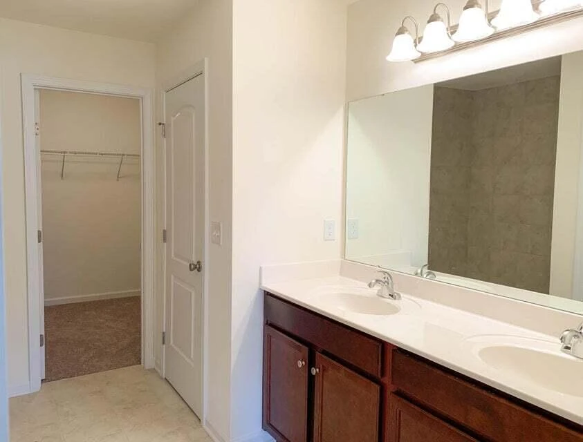7923 Carriage Park DR - Photo 16