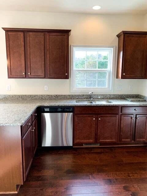 7923 Carriage Park DR - Photo 8