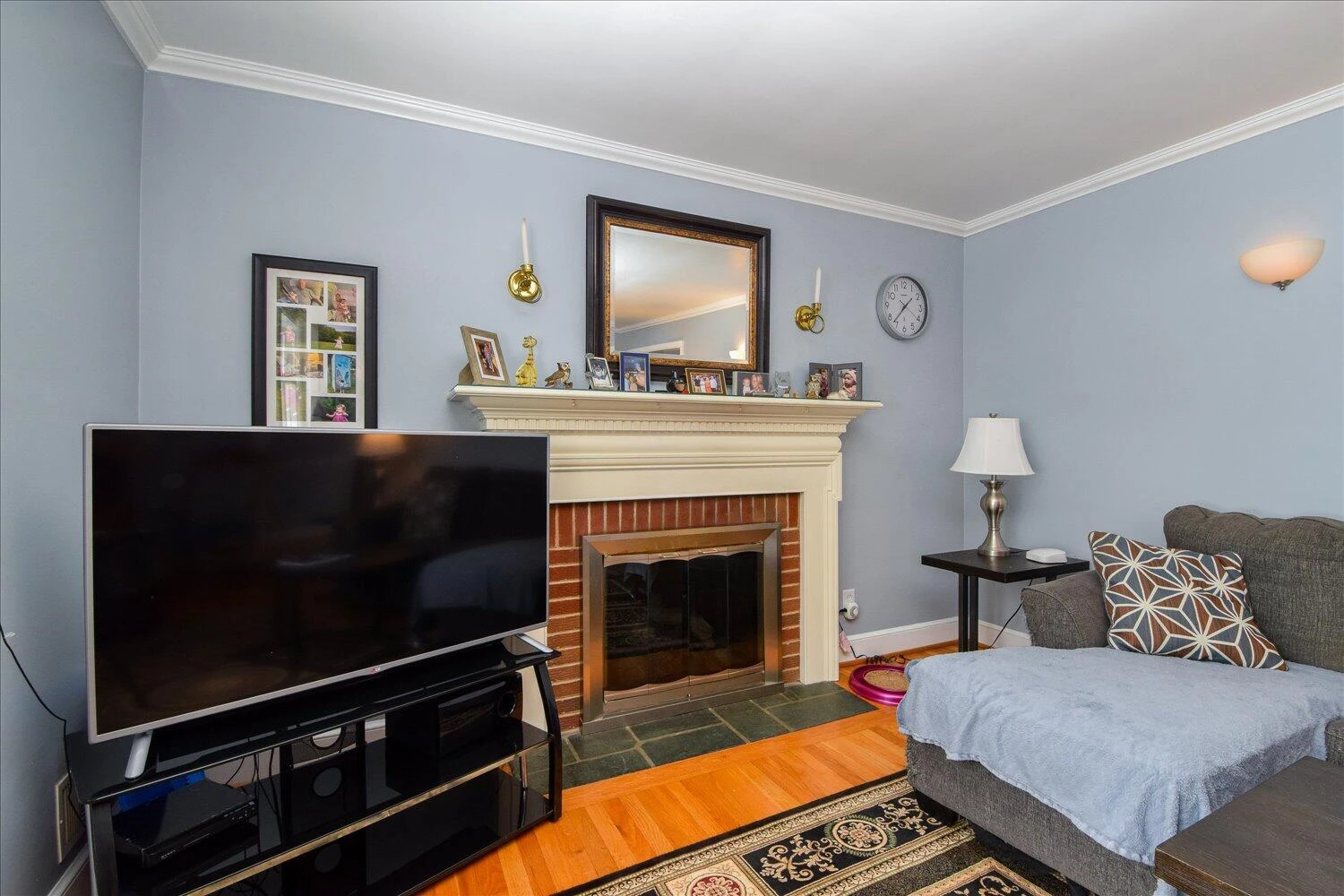 3418 Fleetwood AVE SW - Photo 3