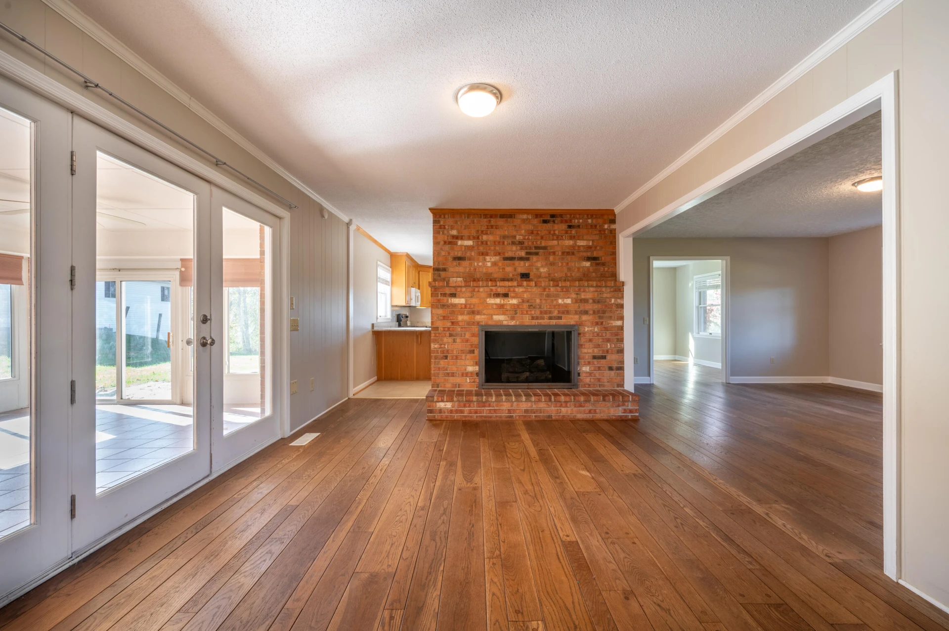 329 Parkway LN S - Photo 10