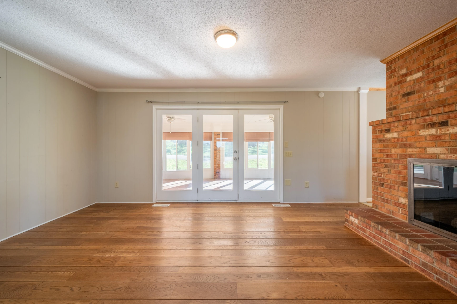 329 Parkway LN S - Photo 11