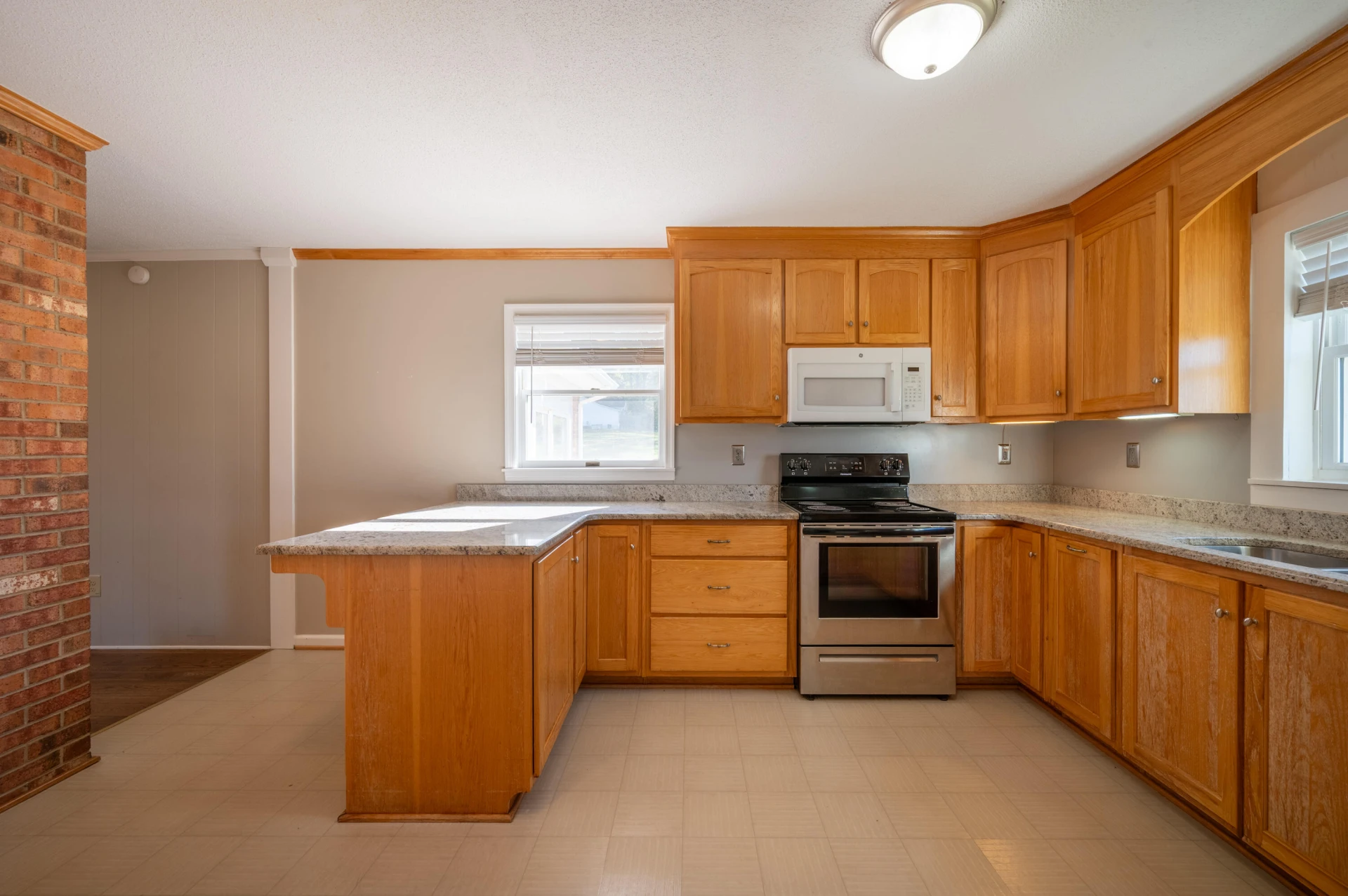 329 Parkway LN S - Photo 15