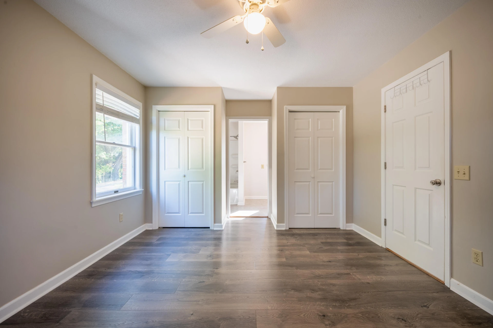 329 Parkway LN S - Photo 23