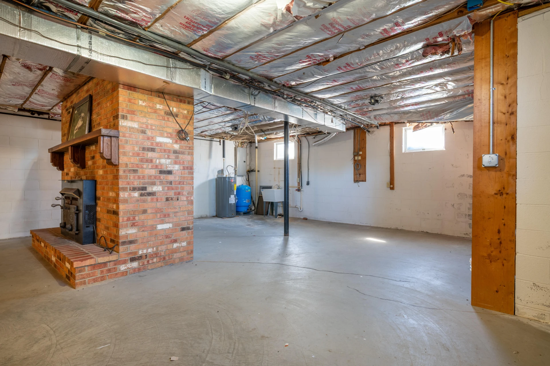 329 Parkway LN S - Photo 37