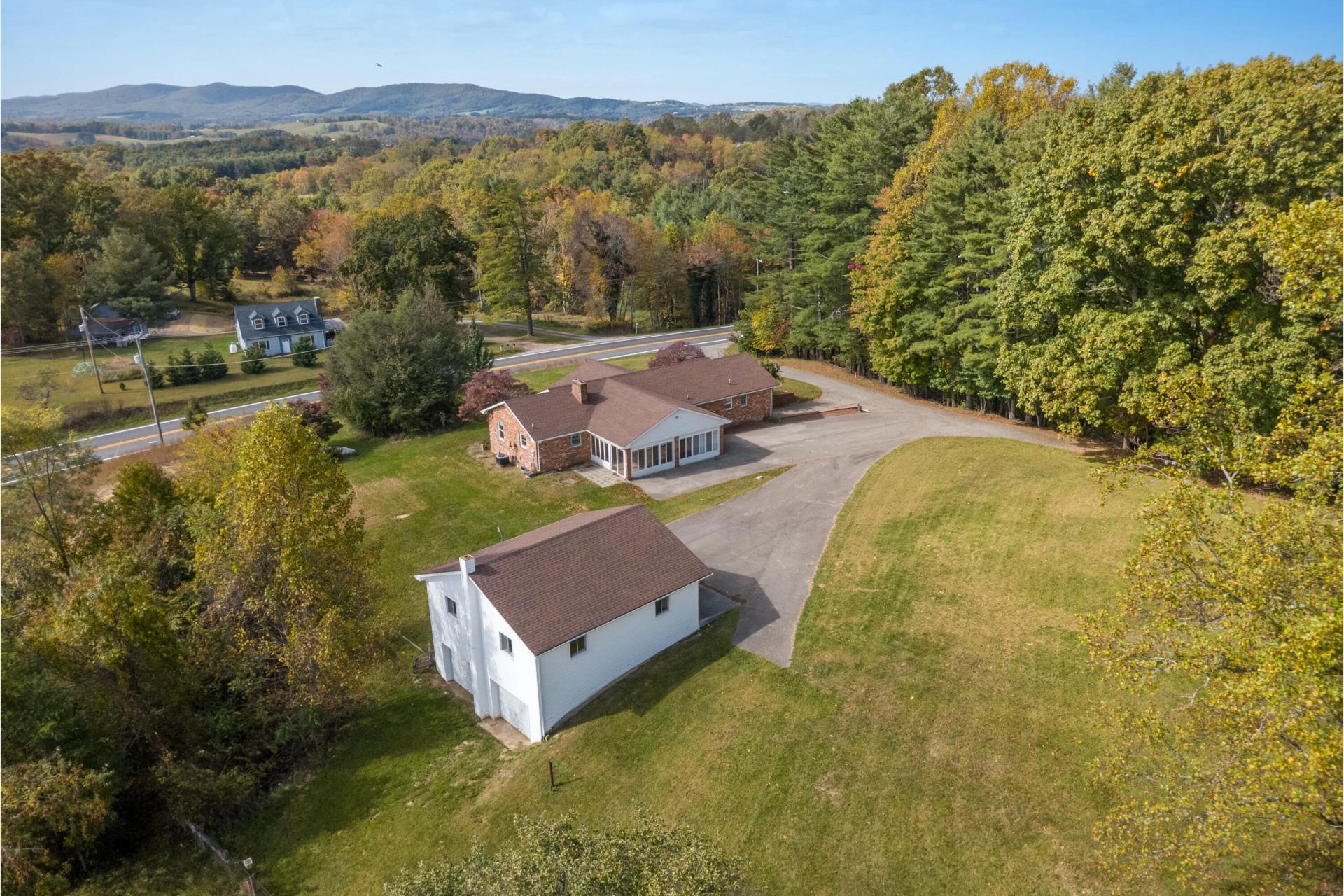 329 Parkway LN S - Photo 61