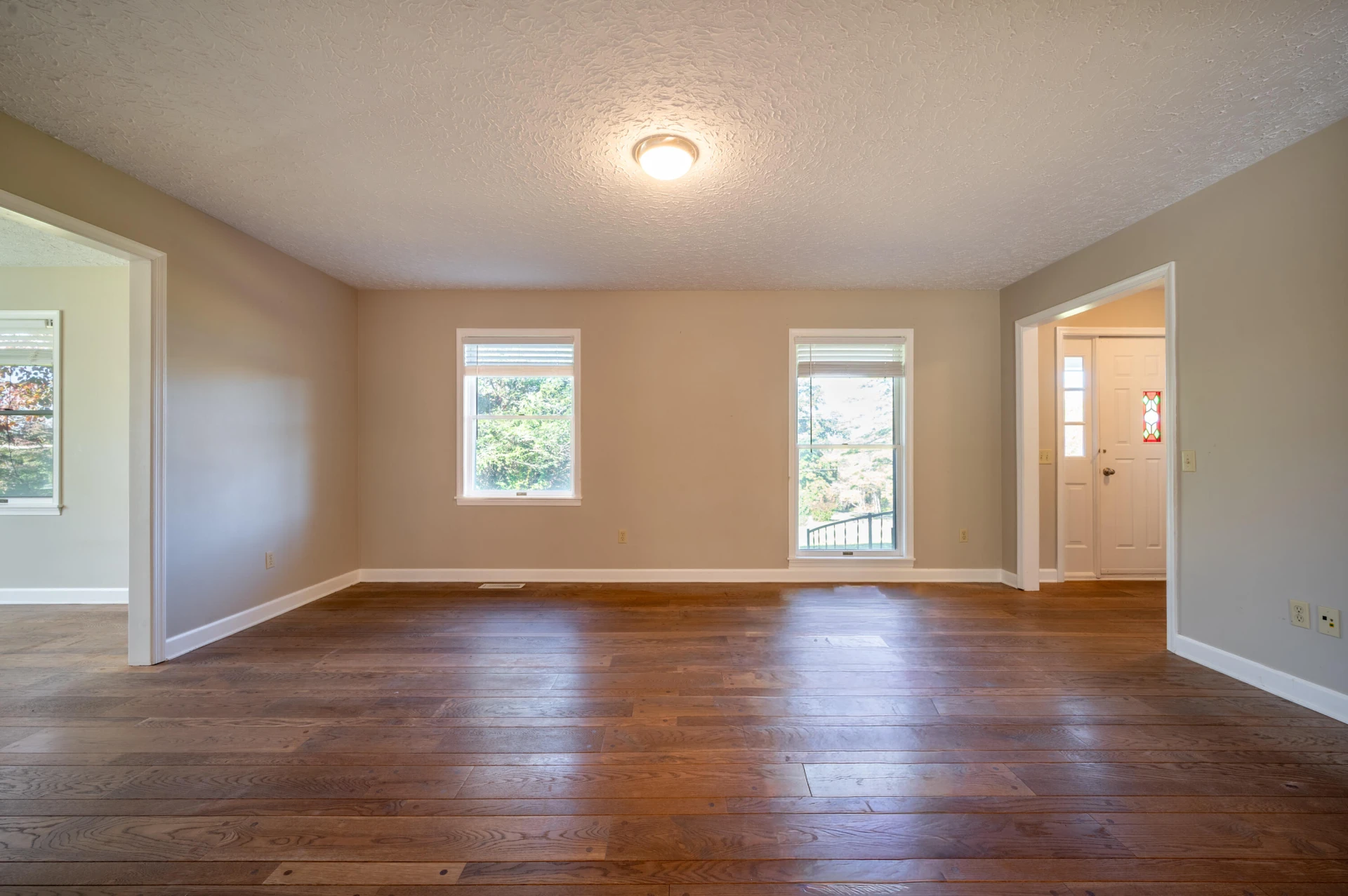 329 Parkway LN S - Photo 7