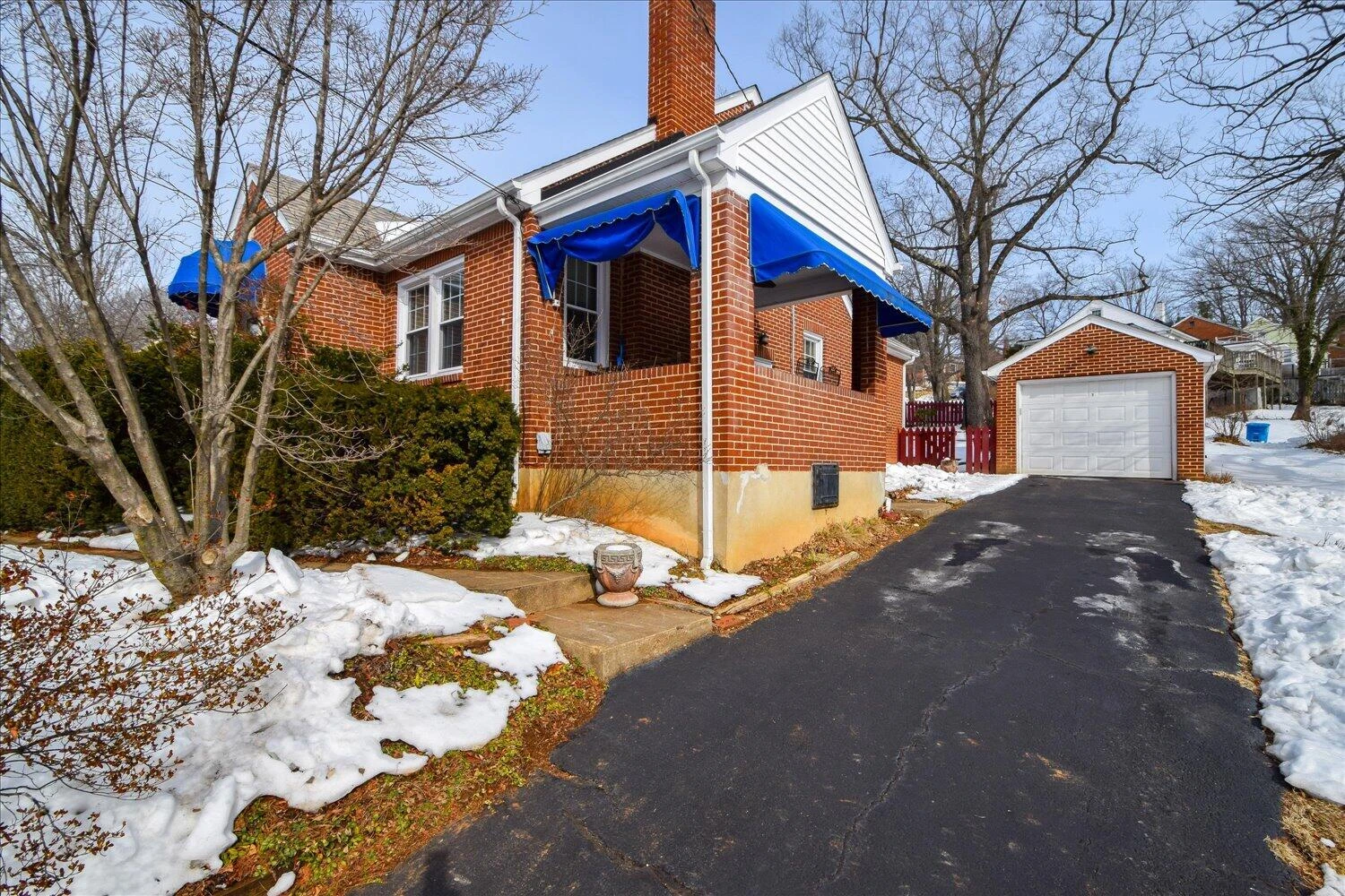 3108 Spring RD SW - Photo 34