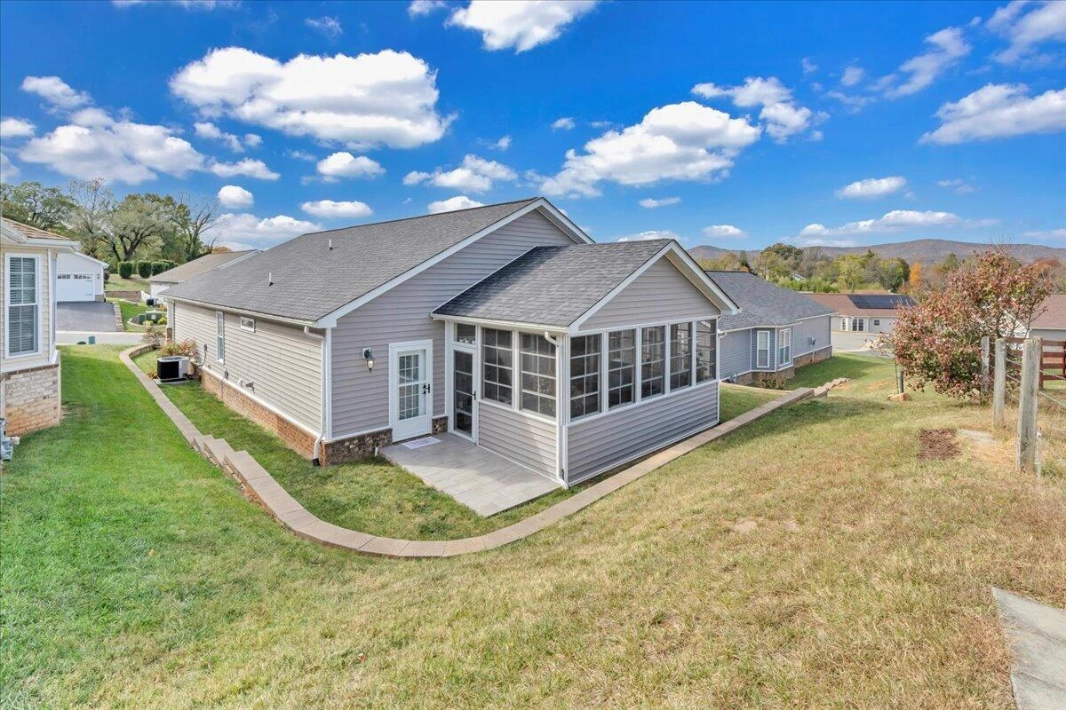 1152 Cardiff CT - Photo 34